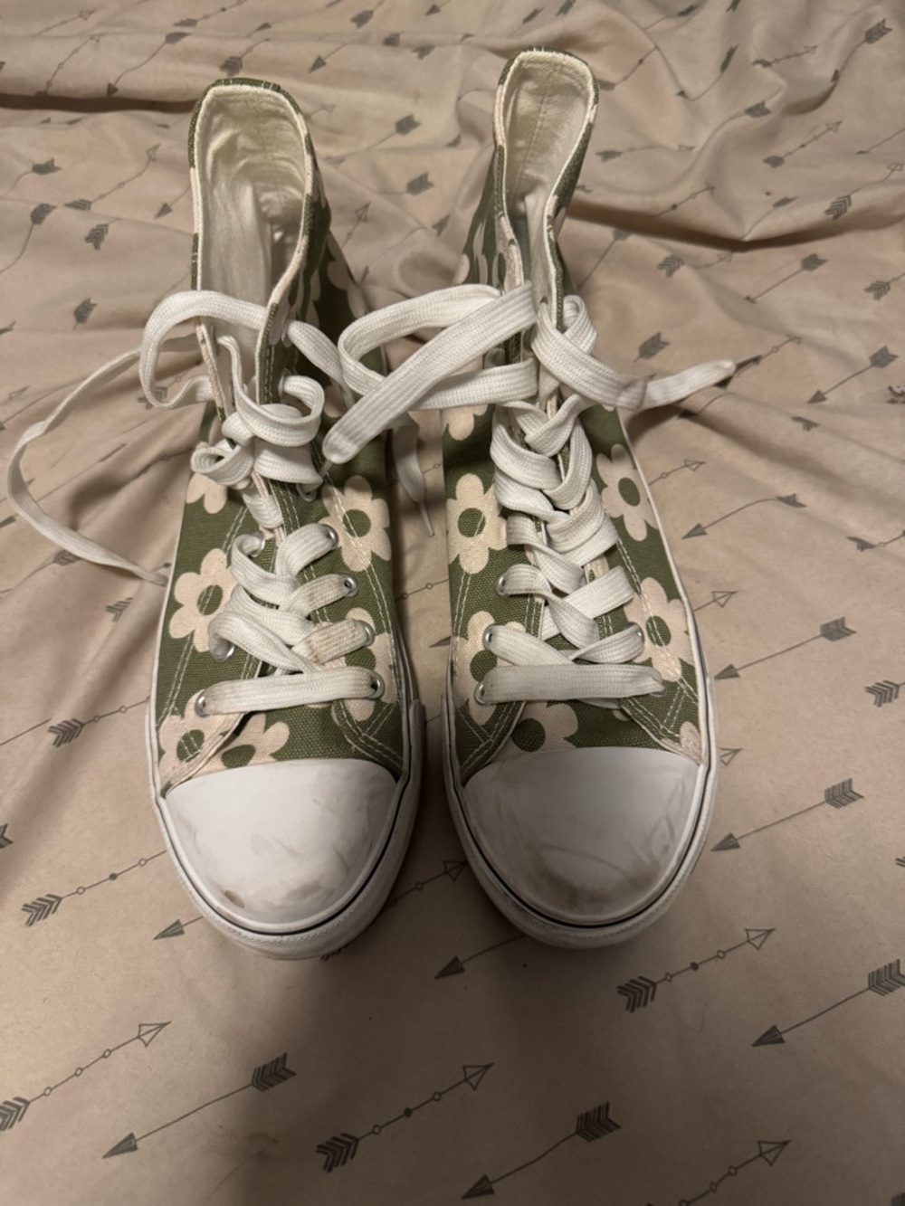 High-Top Sneakers in Olive Green with Cream Floral Print